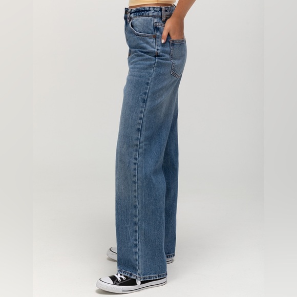 BILLABONG Aaliyah Womens Baggy Denim Jeans - Picture 3 of 4